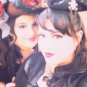 Meet your Posher, Alexis